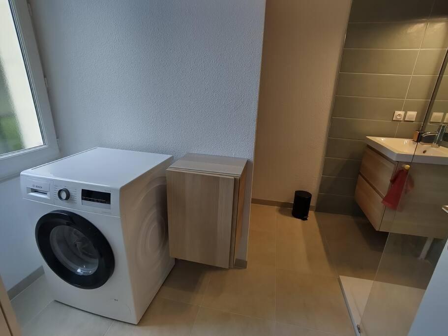 Grand Appartement Avec Jardin Bretenoux エクステリア 写真